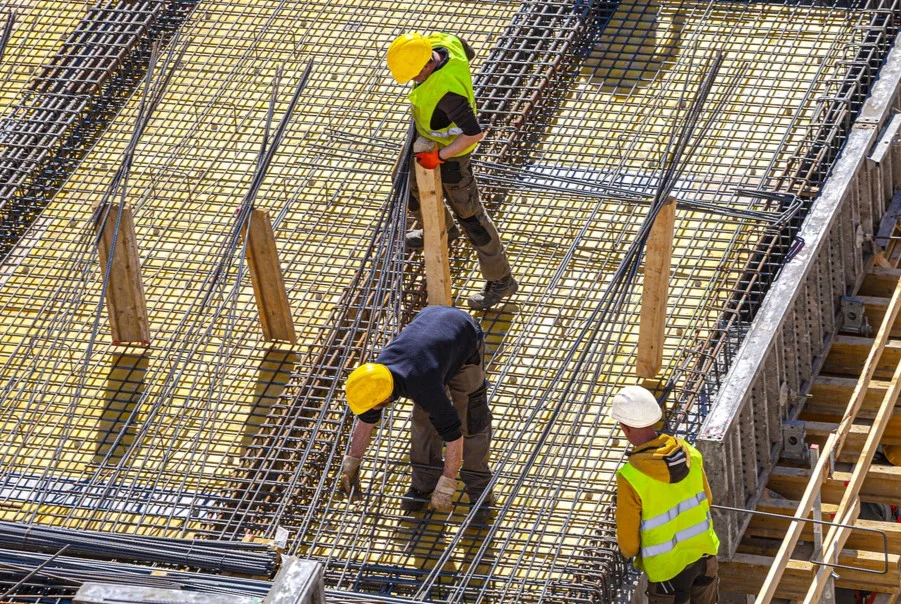 Kilimli İnşaat Kalıpçısı